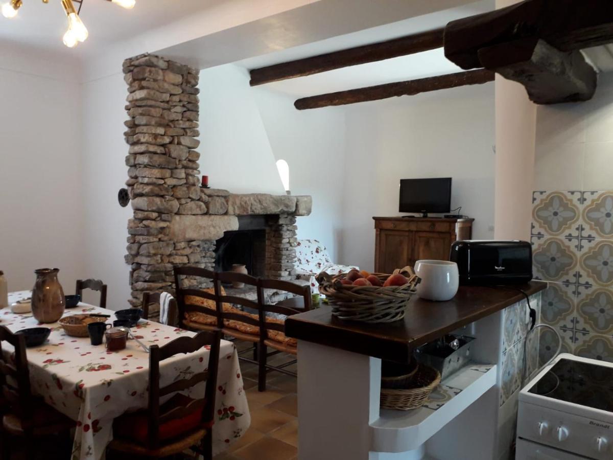Maison Bourgues Lioux Екстериор снимка